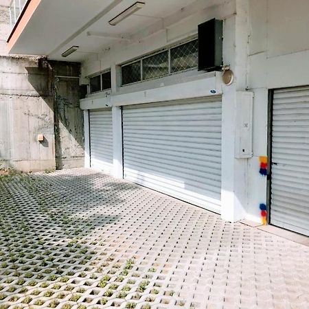 Апартаменты Sunny 1- Bdr In Banishora District София Экстерьер фото